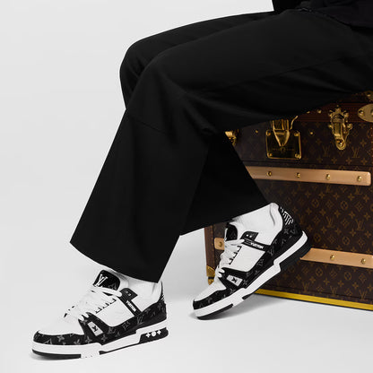 LV Trainer MaisonCuir 98%Auth 2222